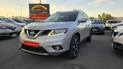 NISSAN X TRAIL