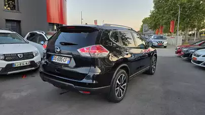 NISSAN X TRAIL