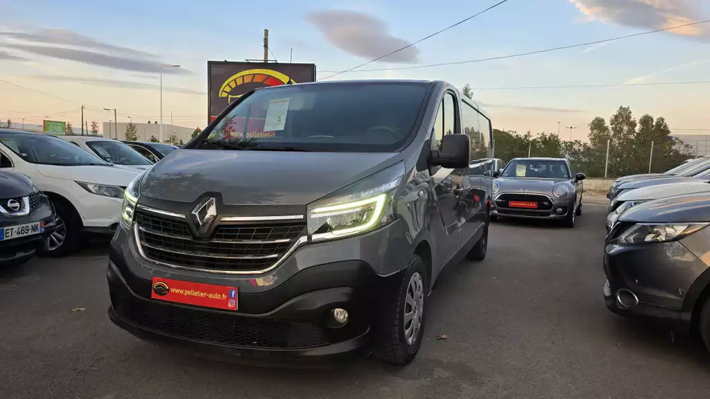 Acheter RENAULT TRAFIC L2H1 1200 KG DCI 170 ENERGY - Pelletier Auto